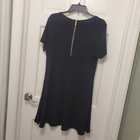 Michael Michael Kors Black A-Line Stretchy Knit Dress, Size Large S/S - Picture 9 of 9